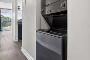 9500 SW 3rd St, Boca Raton, FL 33428 - Photo 10