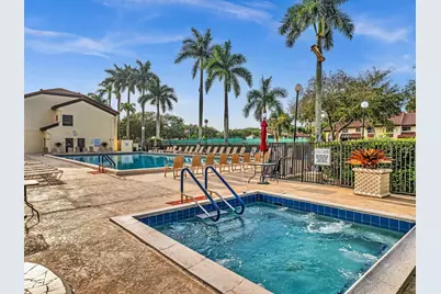 10215 N Circle Lake Drive #201, Boynton Beach, FL 33437 - Photo 36