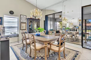 10215 N Circle Lake Dr, Boynton Beach, FL 33437 - Photo 10