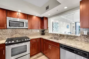 3020 NE 32nd Ave, Fort Lauderdale, FL 33308 - Photo 14