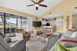 19263 Sabal Lake Dr, Boca Raton, FL 33434 - Photo 2