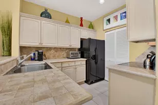 19263 Sabal Lake Dr, Boca Raton, FL 33434 - Photo 24