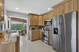 4881 Pineview Cir, Delray Beach, FL 33445 - Photo 20