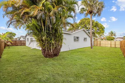 8844 SW 6th Street, Boca Raton, FL 33433 - Photo 30