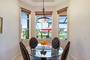 8709 Via Grande E, Wellington, FL 33411 - Photo 16