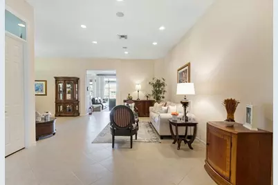 8709 Via Grande E, Wellington, FL 33411 - Photo 4