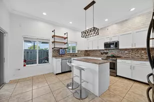 2332 SE 16th Terrace, Homestead, FL 33035 - Photo 2