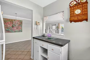 126 Kingswood F, West Palm Beach, FL 33417 - Photo 12