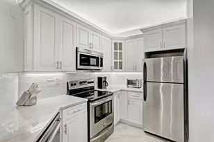 500 Uno Lago Dr, Juno Beach, FL 33408 - Photo 2