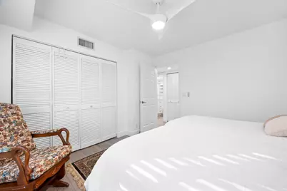 17276 Boca Club Boulevard #1801, Boca Raton, FL 33487 - Photo 18
