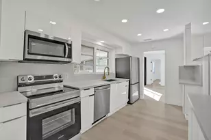 1401 S 16th Ave, Hollywood, FL 33020 - Photo 22