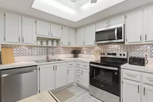 308 NE 17th Ave, Boynton Beach, FL 33435 - Photo 14