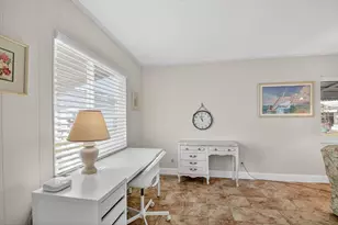 2009 SW 15th St, Boynton Beach, FL 33426 - Photo 22