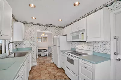 2009 SW 15th Street, Boynton Beach, FL 33426 - Photo 20