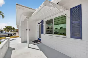 2009 SW 15th St, Boynton Beach, FL 33426 - Photo 6