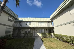 137 Monaco C, Delray Beach, FL 33446 - Photo 4