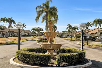 6119 Lakemont Circle, Greenacres, FL 33463 - Photo 2