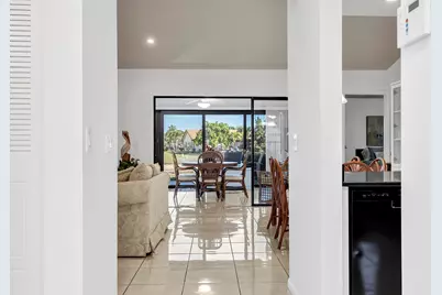 6119 Lakemont Circle, Greenacres, FL 33463 - Photo 10