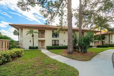 655 Brackenwood Cove, Palm Beach Gardens, FL 33418 - Photo 4