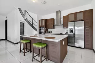 15505 NW 89th Ct, Hialeah, FL 33018 - Photo 14