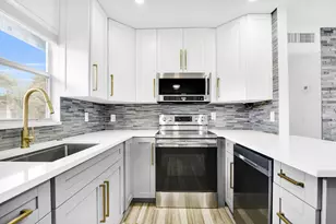 277 Brittany, Delray Beach, FL 33446 - Photo 2