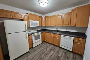 120 Sparrow Dr, Royal Palm Beach, FL 33411 - Photo 4