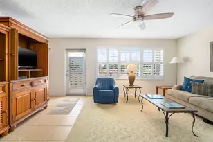 334 Dover B, West Palm Beach, FL 33417 - Photo 10