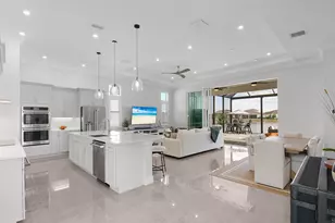 8515 Southwest Cantante Way, Port Saint Lucie, FL 34987 - Photo 10