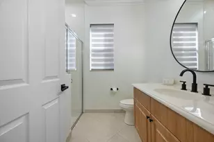 1386 Beacon Cir, Wellington, FL 33414 - Photo 18