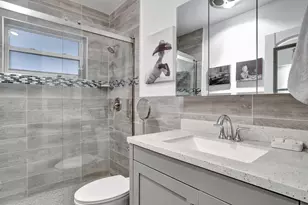 2131 NE 42nd Ct, Lighthouse Point, FL 33064 - Photo 1