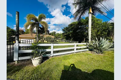 8251 Bowie Way, Lake Worth, FL 33467 - Photo 52