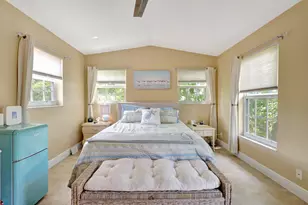 1050 Lake Shore Dr, Lake Park, FL 33403 - Photo 18