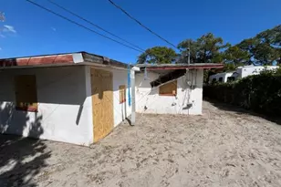 1620 SE Apache Ave, Stuart, FL 34994 - Photo 4