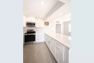 299 Tuscany F #F, Delray Beach, FL 33446 - Photo 2
