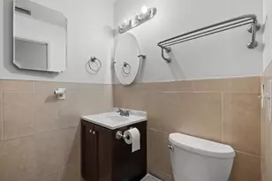 115 NE Caprona Ave, Port Saint Lucie, FL 34983 - Photo 14