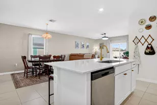 760 Carlyle Wy, Fort Pierce, FL 34947 - Photo 38