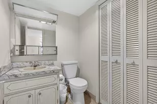 72 Plymouth I, West Palm Beach, FL 33417 - Photo 12