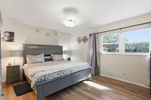 2049 NW 45th Ave, Pompano Beach, FL 33066 - Photo 12