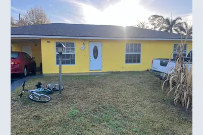 2804 S 29th Street, Fort Pierce, FL 34981 - Photo 1