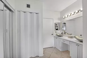 3249 Jog Park Dr, Greenacres, FL 33467 - Photo 32