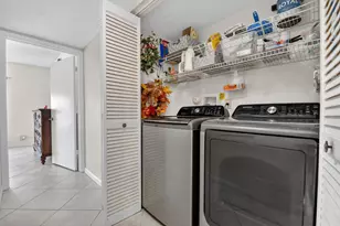 3249 Jog Park Dr, Greenacres, FL 33467 - Photo 38