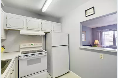 262 Windsor L, West Palm Beach, FL 33417 - Photo 6