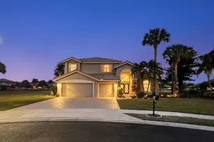 3940 Diamond Chip Ct, Wellington, FL 33414 - Photo 2