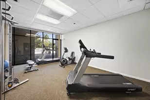 2425 Presidential Way, West Palm Beach, FL 33401 - Photo 34