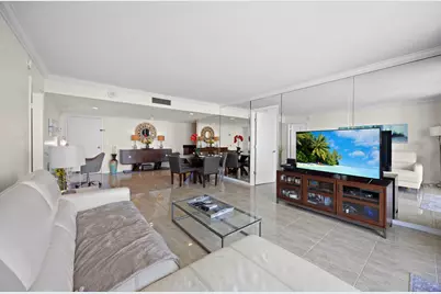 2425 Presidential Way #Ph2, West Palm Beach, FL 33401 - Photo 10