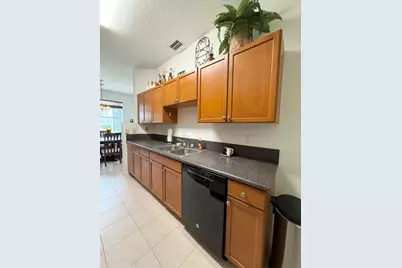 369 River Bluff Lane, Royal Palm Beach, FL 33411 - Photo 10