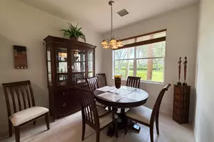 369 River Bluff Ln, West Palm Beach, FL 33411 - Photo 8