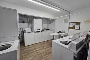 2100 NE 38th St, Lighthouse Point, FL 33064 - Photo 12