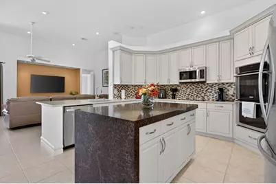 6855 NW 102nd Lane, Parkland, FL 33076 - Photo 30