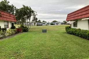 221 Waterford J, Delray Beach, FL 33446 - Photo 2